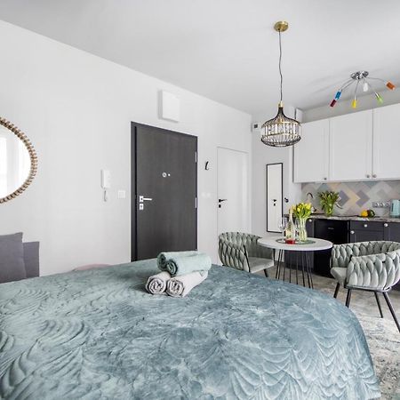 Apartamenty Metropark Krzemieniecka-Lux 바르샤바 외부 사진