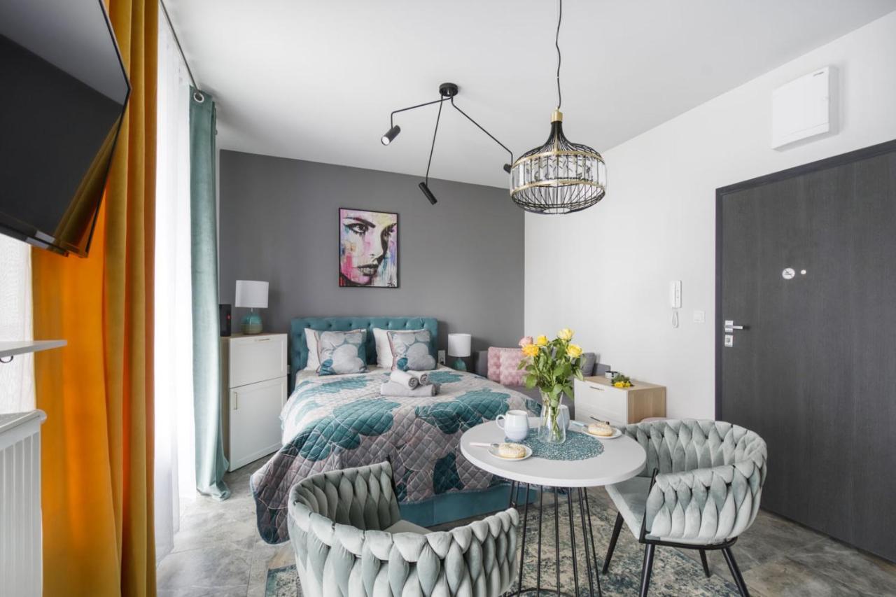 Apartamenty Metropark Krzemieniecka-Lux 바르샤바 외부 사진