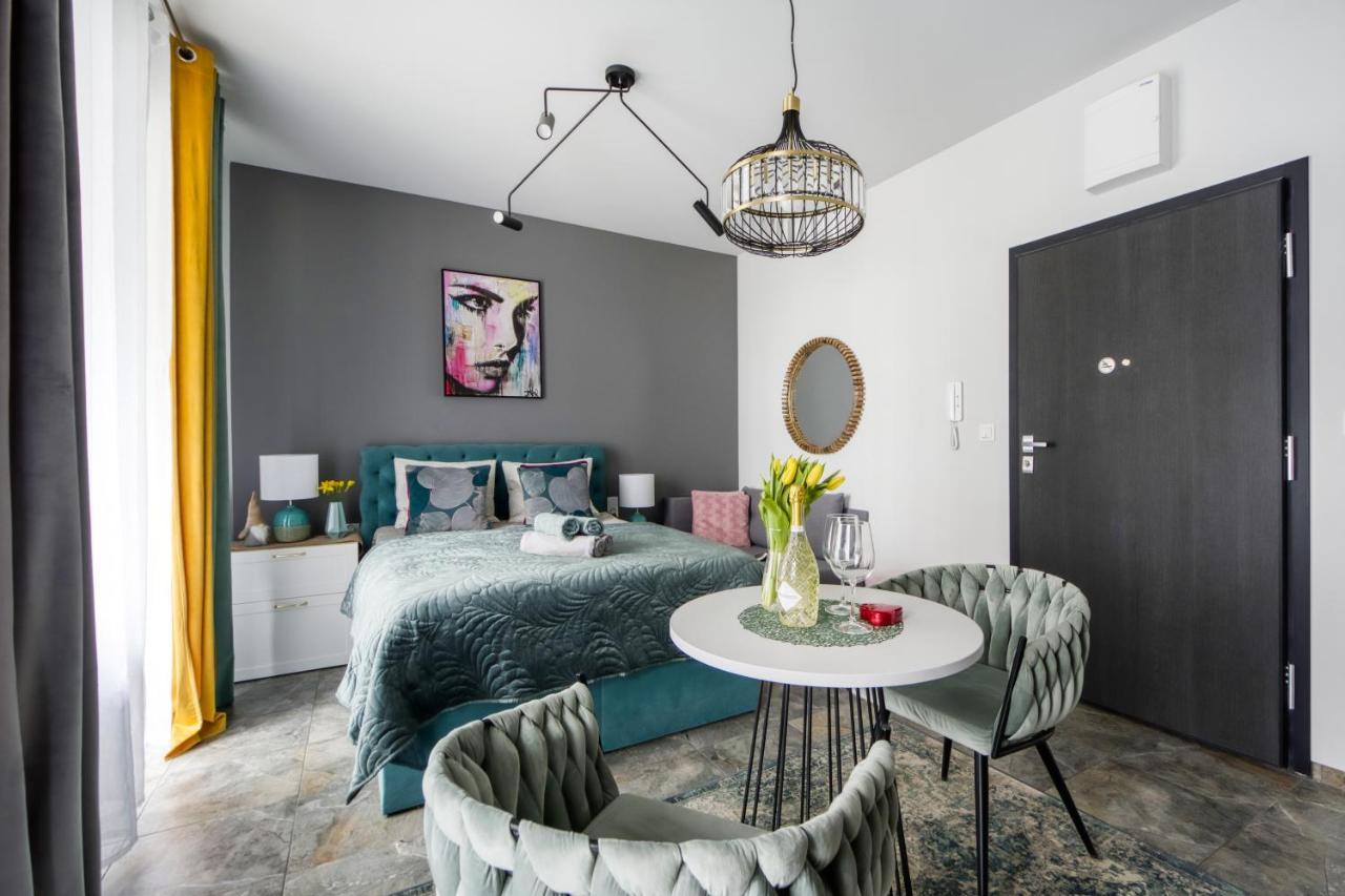 Apartamenty Metropark Krzemieniecka-Lux 바르샤바 외부 사진