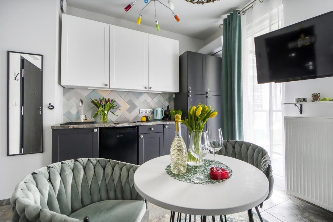 Apartamenty Metropark Krzemieniecka-Lux 바르샤바 외부 사진